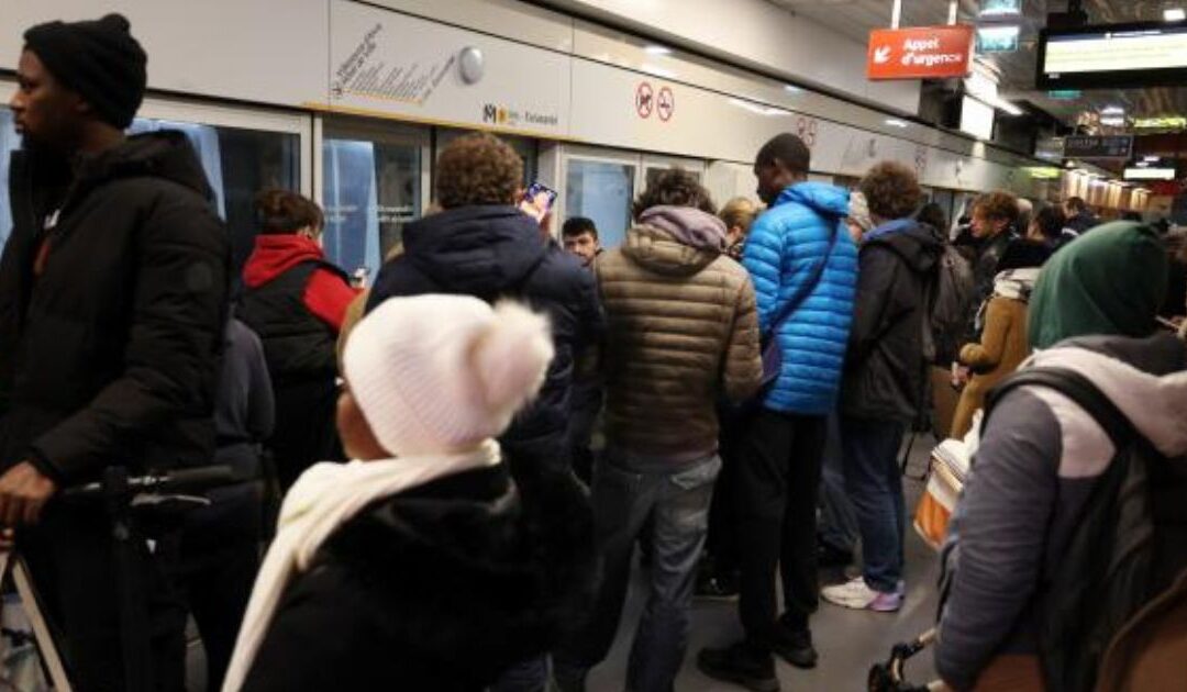 Ilévia annonce un mois gratuit pour ses abonnés… en pleine panne du métro