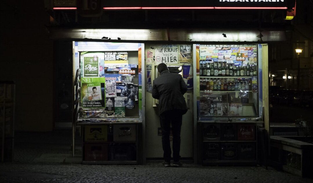 Commerces de nuit : la municipalité face au défi des nuisances